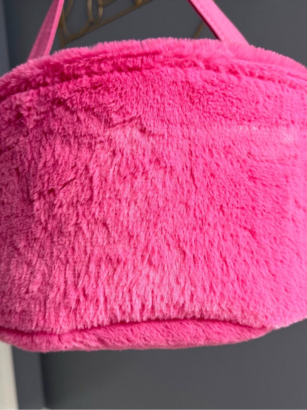 Pink Oversized Pumpkin Bucket - Picture 3 of 5